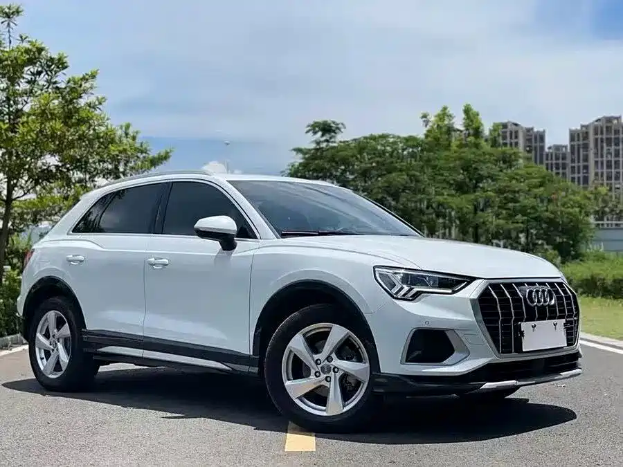 Audi Q3 2020 — фото 2