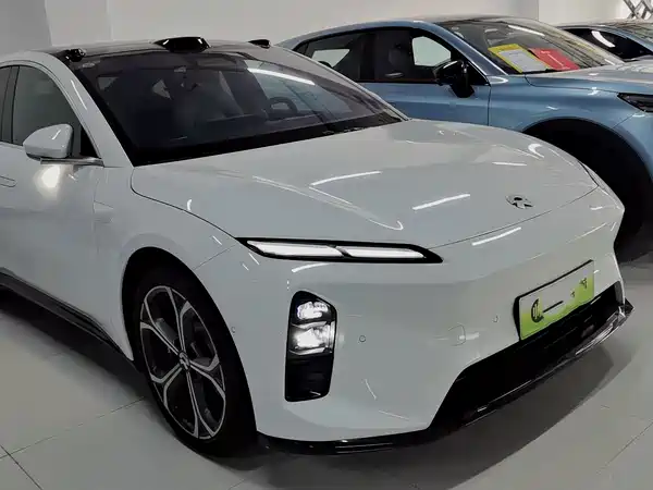 NIO ET5 2025