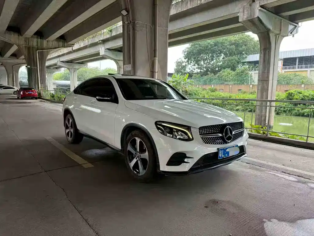 Mercedes-Benz GLC Coupe 2018 — фото 2