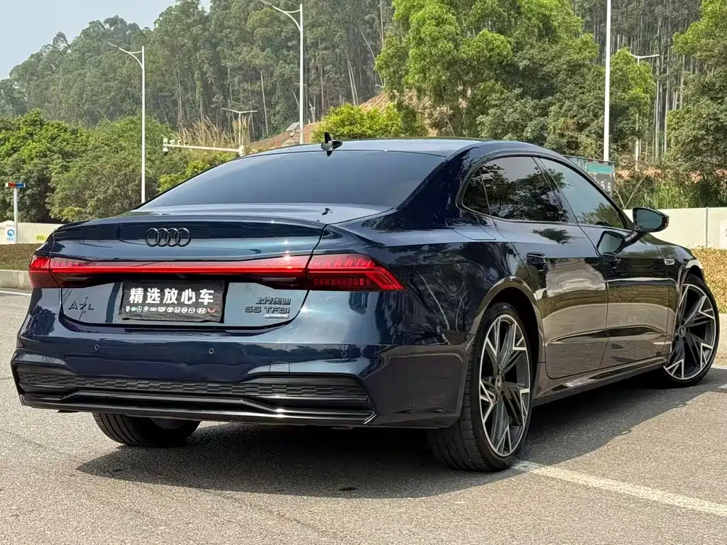 Audi A7L 2022 — фото 4