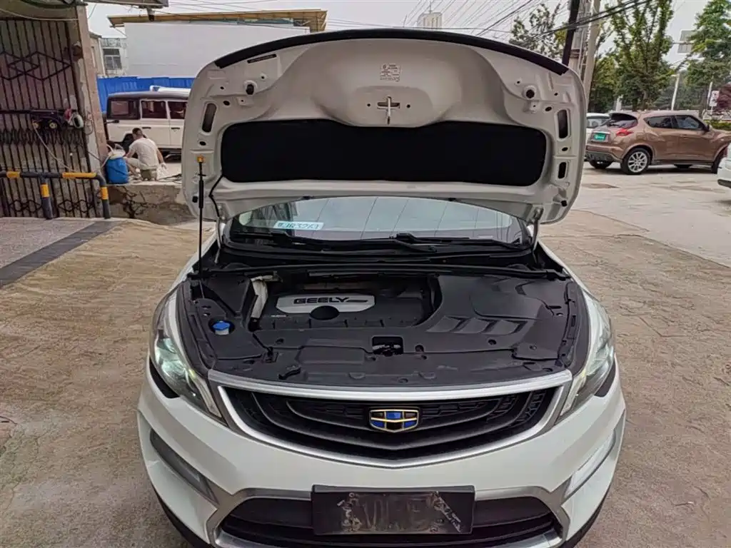 Geely Emgrand GS 2019 — фото 20