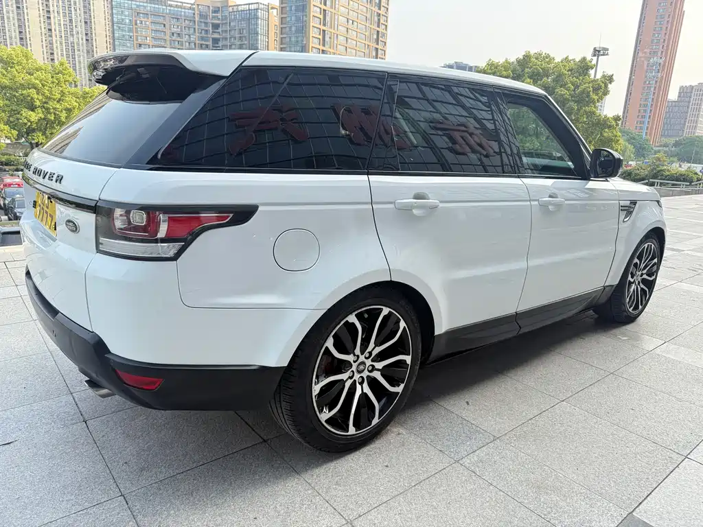 Land Rover Sport 2016 — фото 11