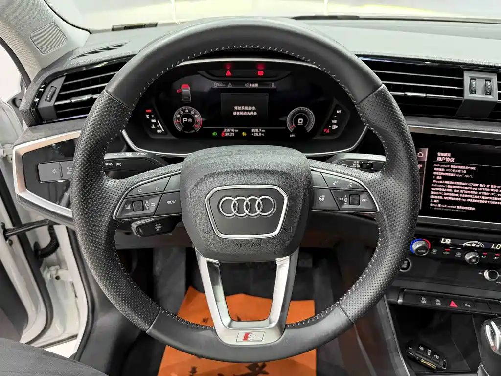Audi Q3 Sportback 2022 — фото 21