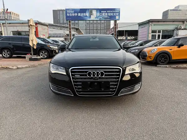 Audi A8 2014