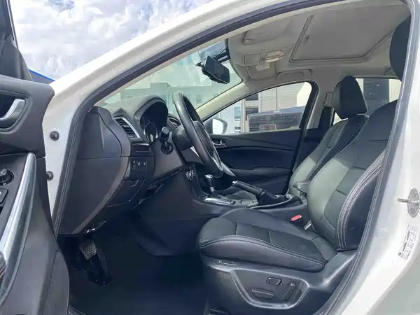 Mazda Atenza 2014