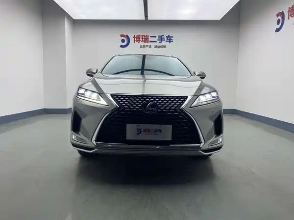 Lexus RX 2020