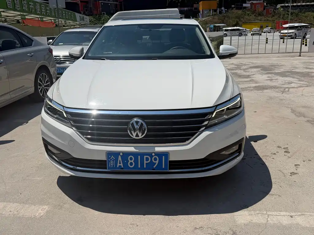 Volkswagen Lavida 2018 — фото 17