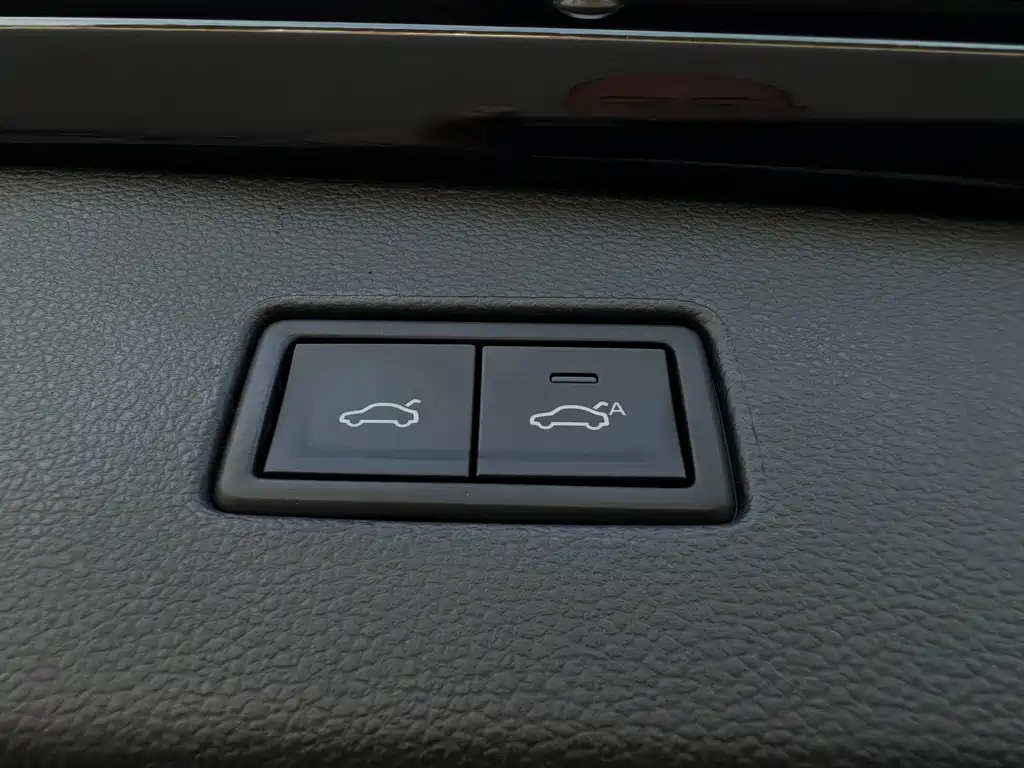 Volkswagen Tiguan L 2021 — фото 12