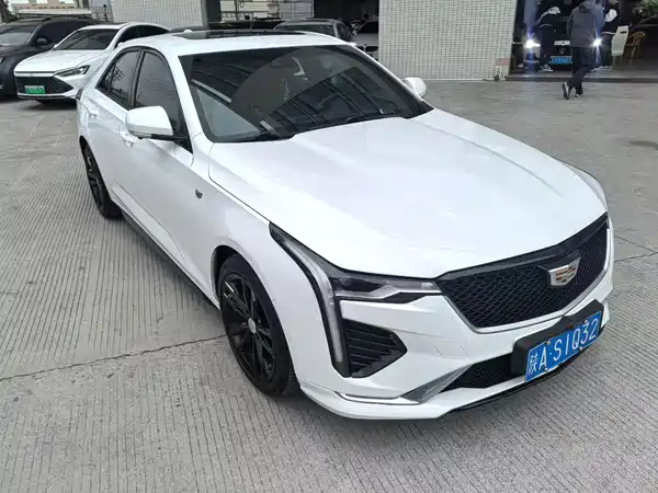 Cadillac CT4 2020