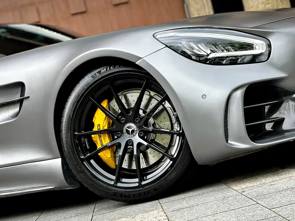 Mercedes-Benz AMG GT 2021 — фото 19