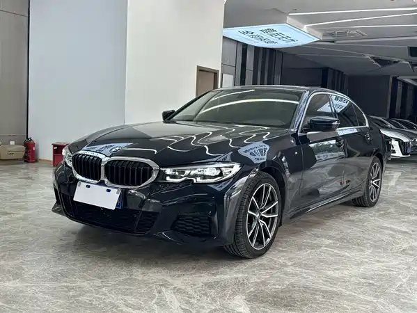 BMW 3 Series 2022