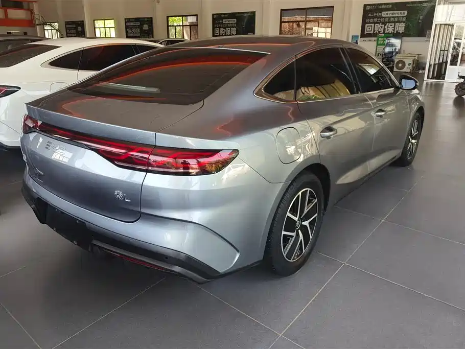BYD Qin L 2024 — фото 3