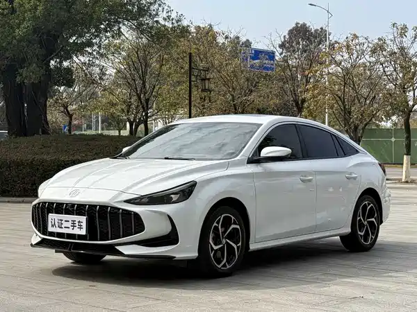 MG MG5 2025