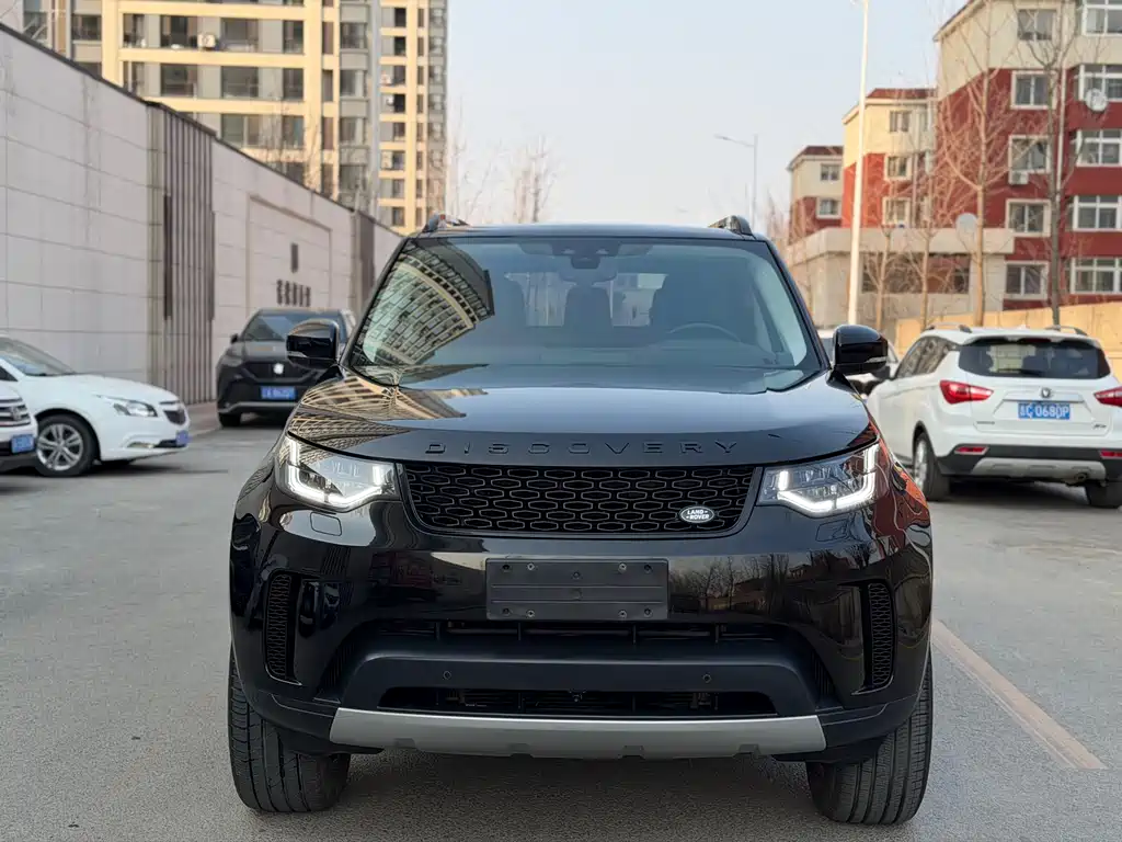 Land Rover Discovery 2018 — фото 2