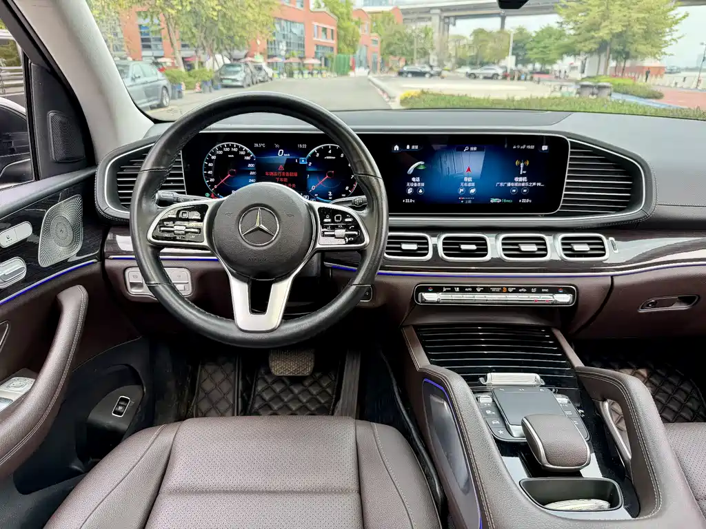 Mercedes-Benz GLE 2023 — фото 11
