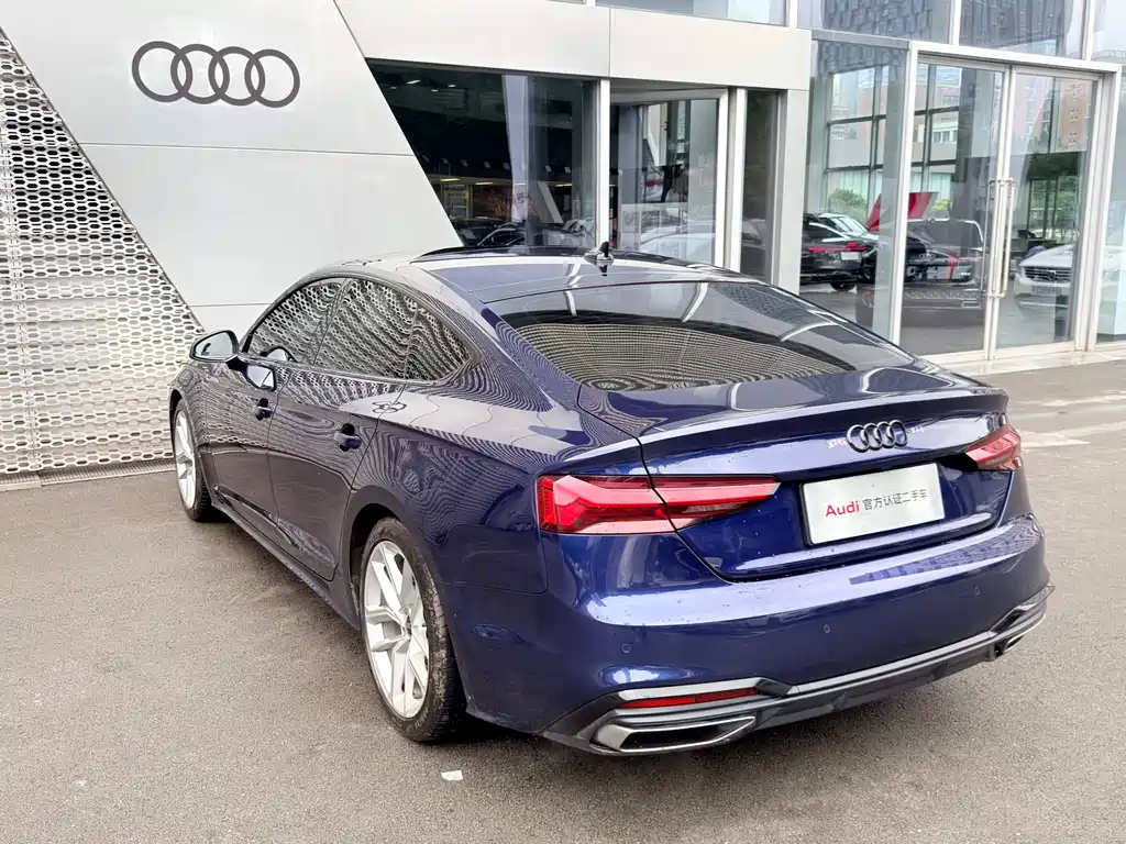 Audi A5 2022 — фото 7