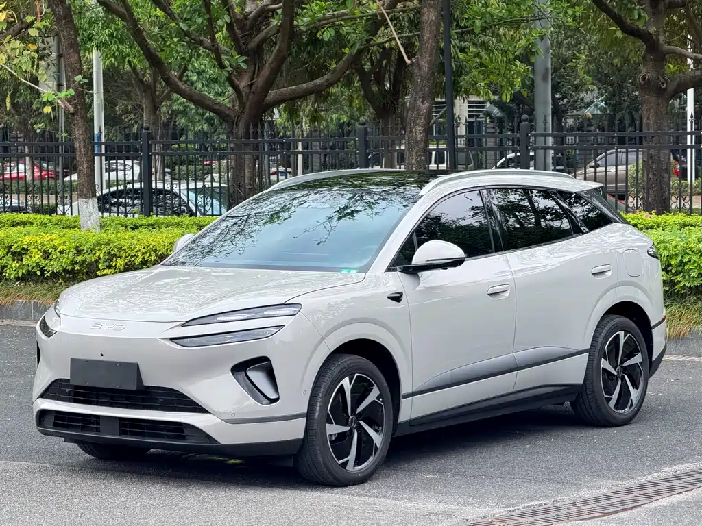 BYD Sealion 06 2025