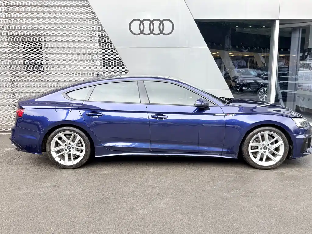 Audi A5 2022 — фото 19