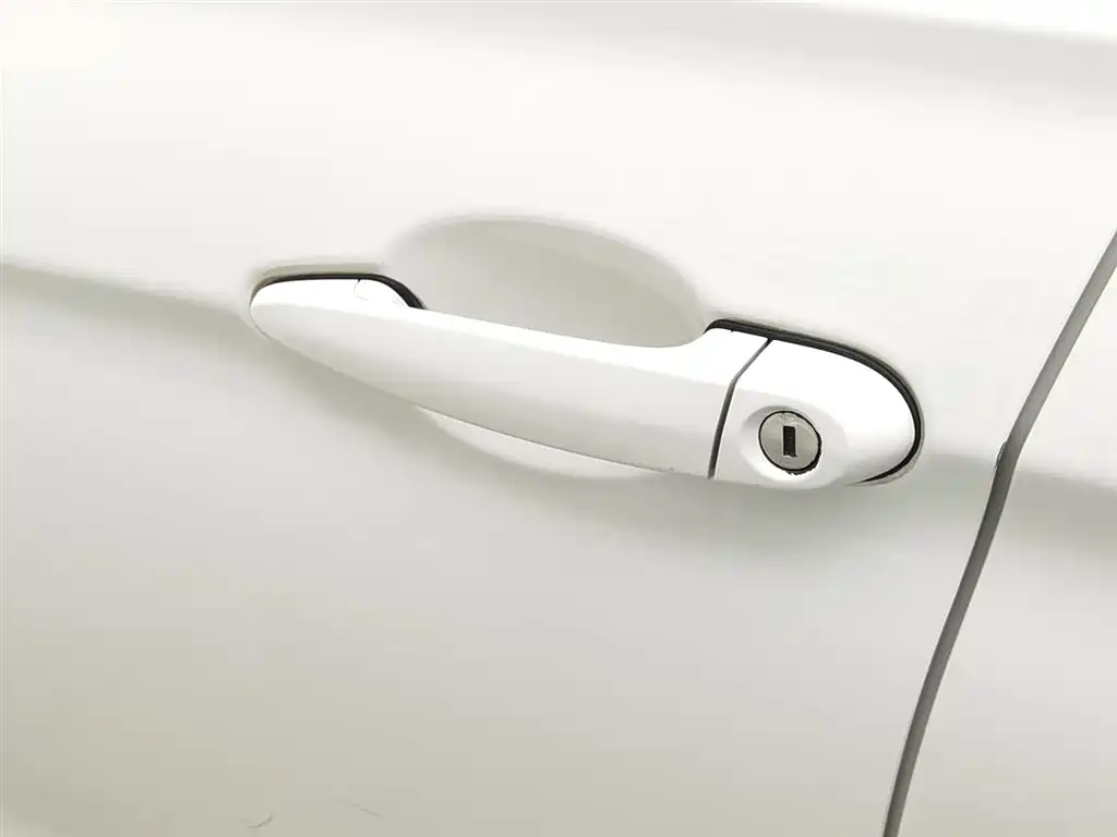 BMW 3 Series 2016 — фото 18
