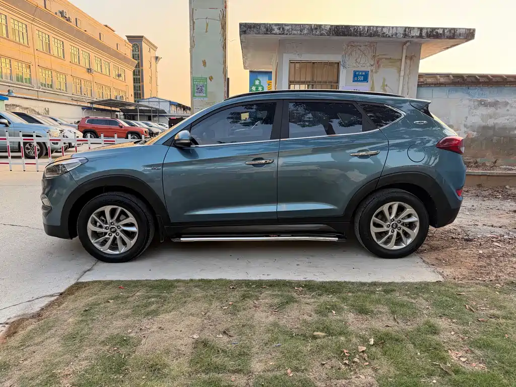 Hyundai Tucson 2018 — фото 4