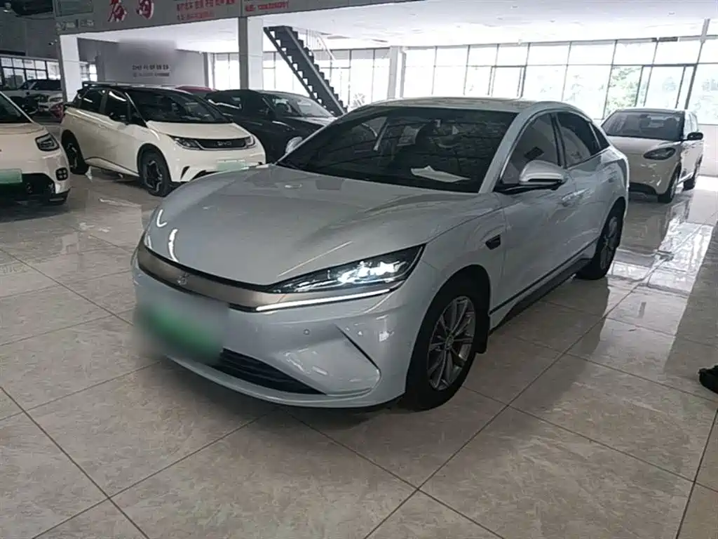 BYD Qin L 2025 — фото 2