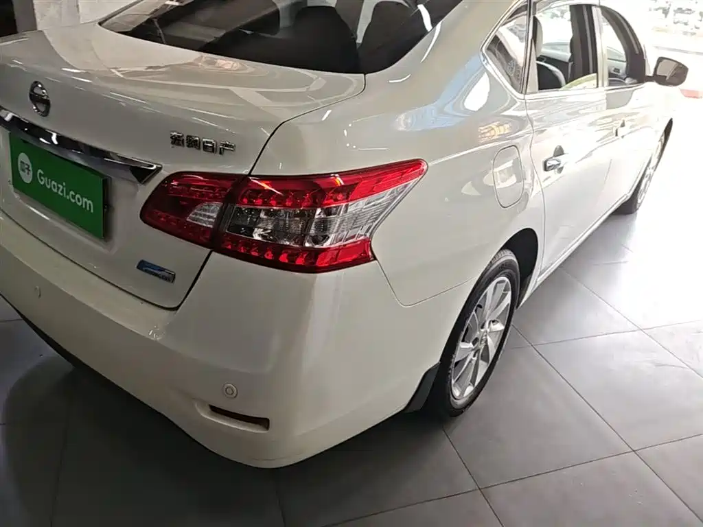 Nissan Sylphy 2015 — фото 8