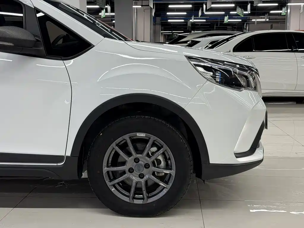 Geely Vision X3 2022