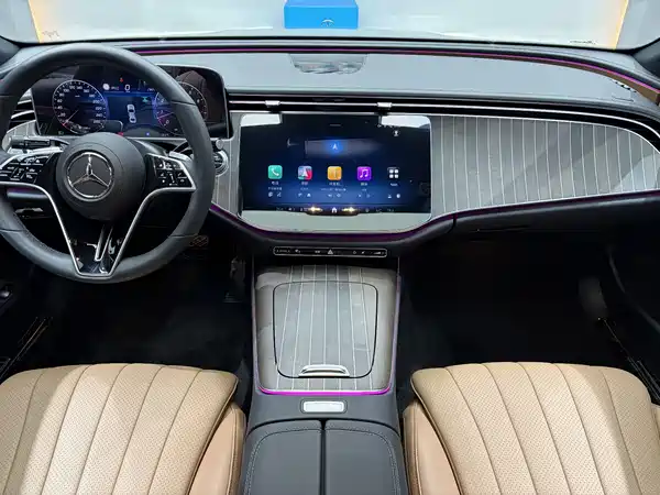 Mercedes-Benz E-Class 2024