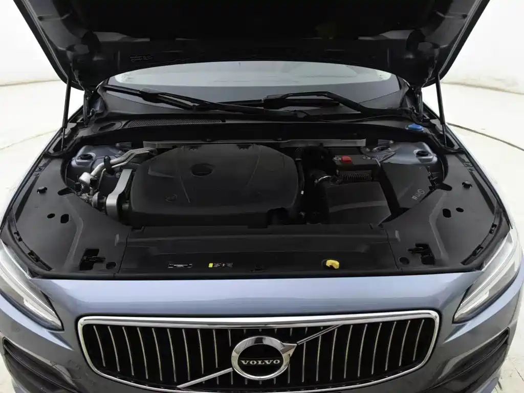 Volvo S90 2019 — фото 14