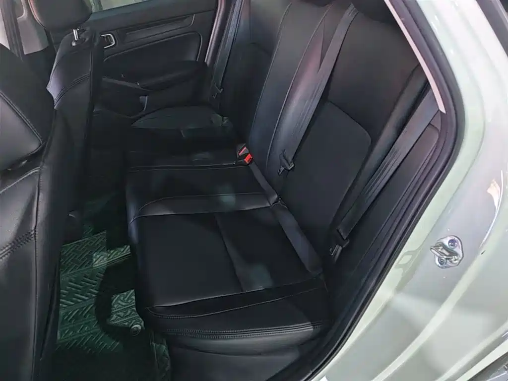 Honda Civic 2022 — фото 17
