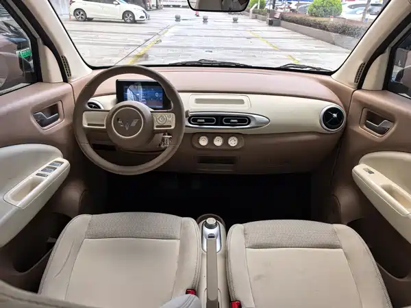 Wuling Hongguang MINIEV 2025