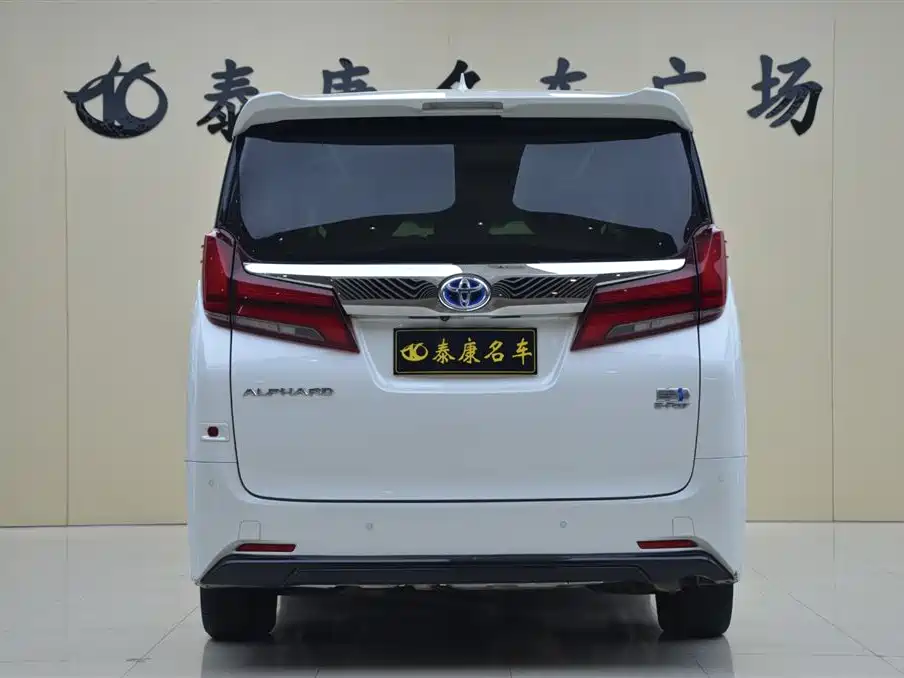 Toyota Alphard 2020 — фото 3