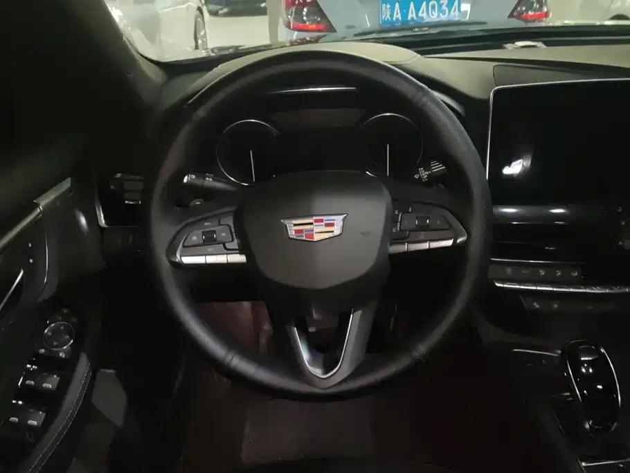 Cadillac CT5 2022 — фото 15