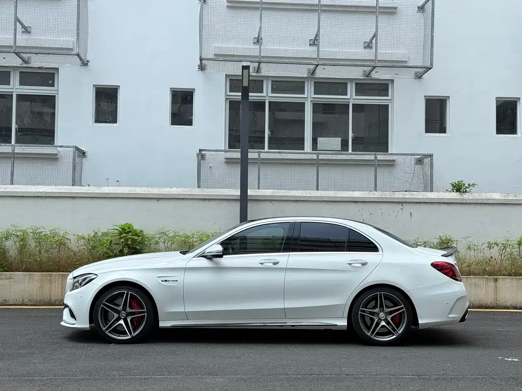 Mercedes-Benz C-Class AMG 2016 — фото 6