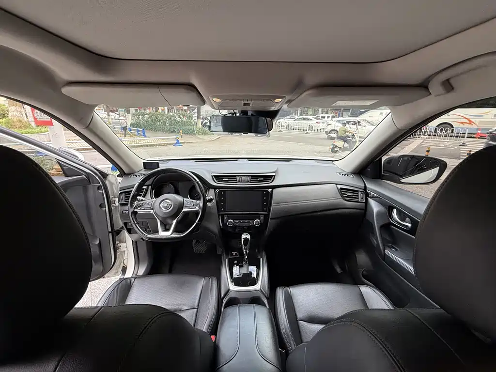 Nissan X-Trail 2020 — фото 6