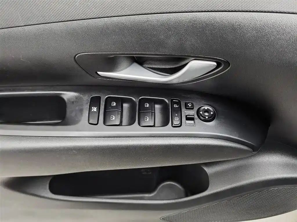 Hyundai Tucson 2022 — фото 9