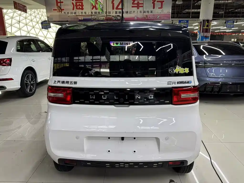 Wuling MINIEV 2020 — фото 10