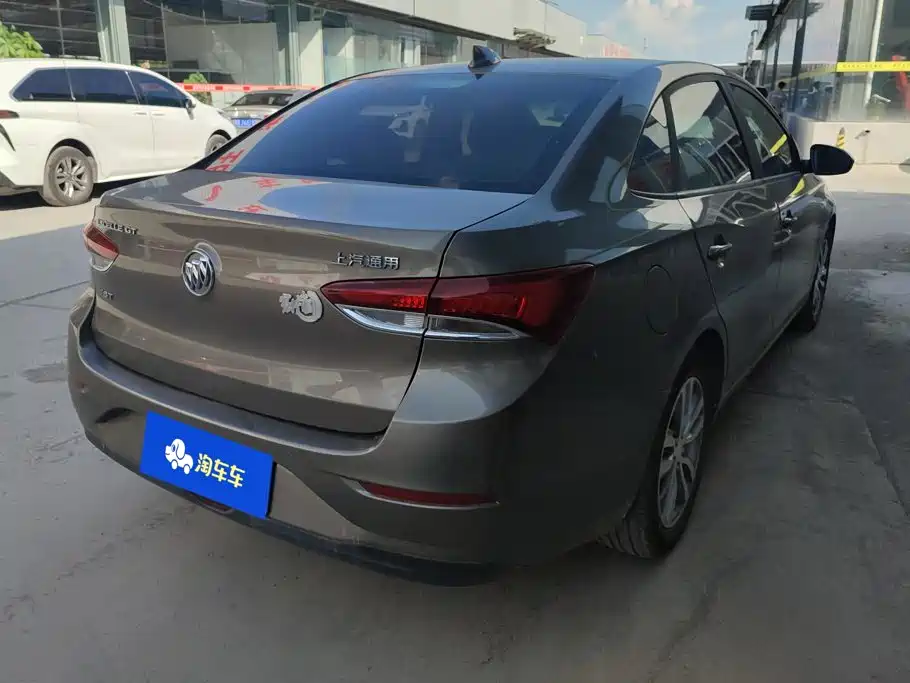 Buick Excelle 2020