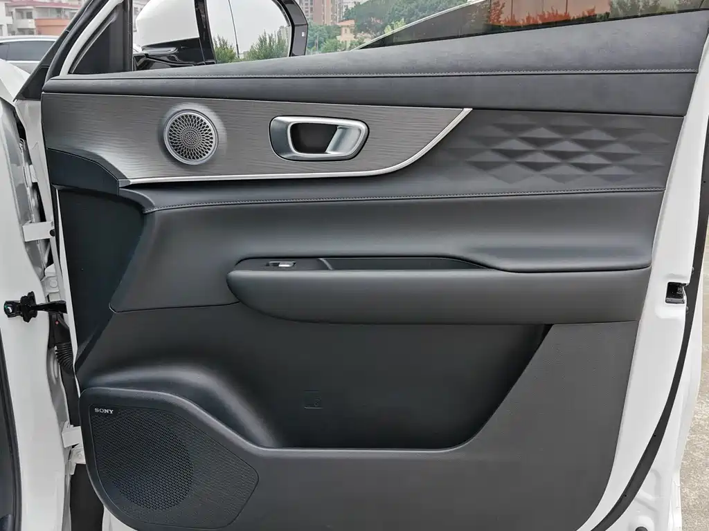 Chery Tiggo 8 PLUS 2024 — фото 11
