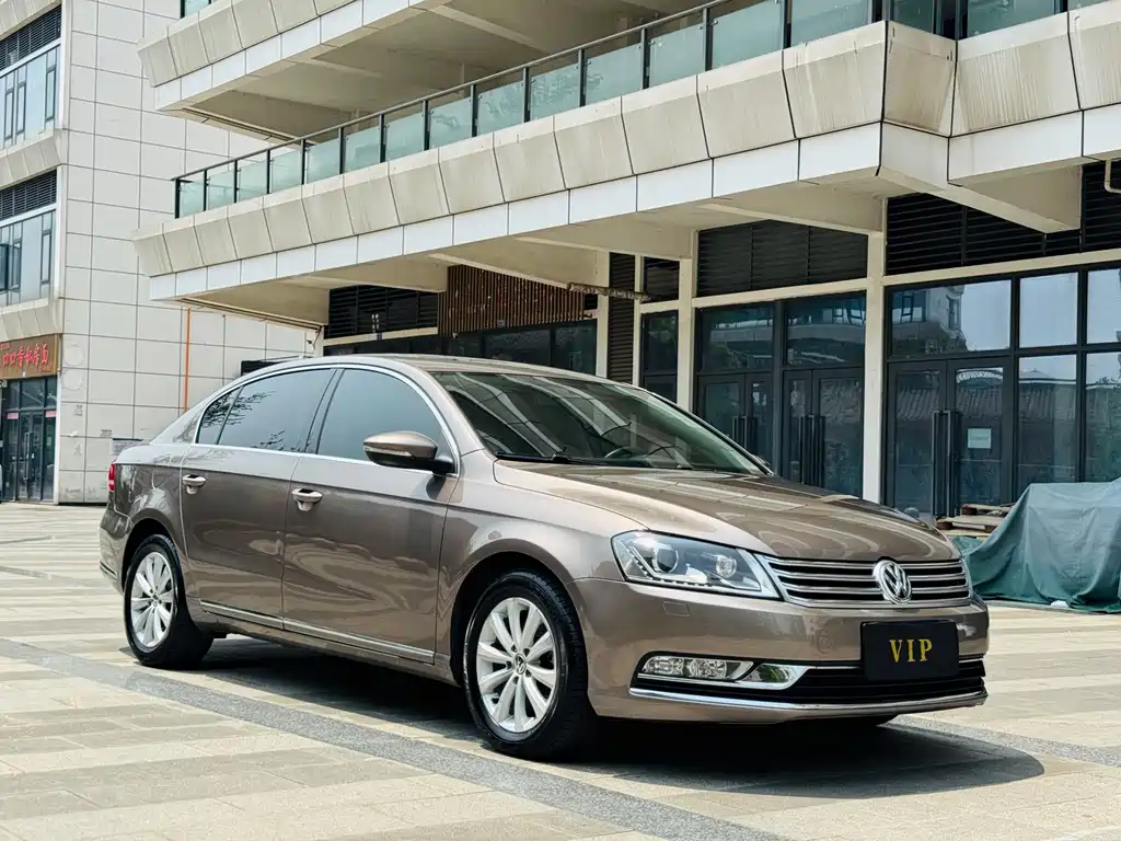 Volkswagen Magotan 2015
