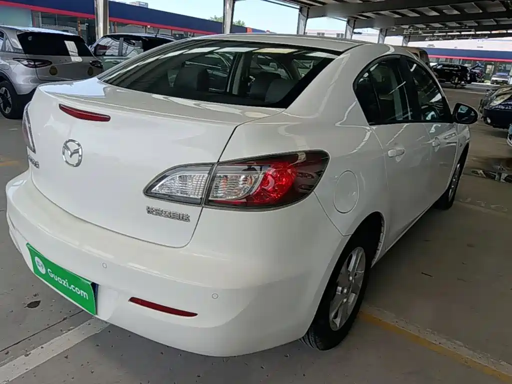 Mazda 3 Xingcheng 2015