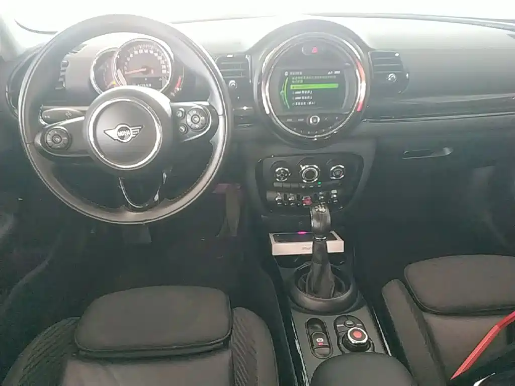 MINI Clubman 2018 — фото 13