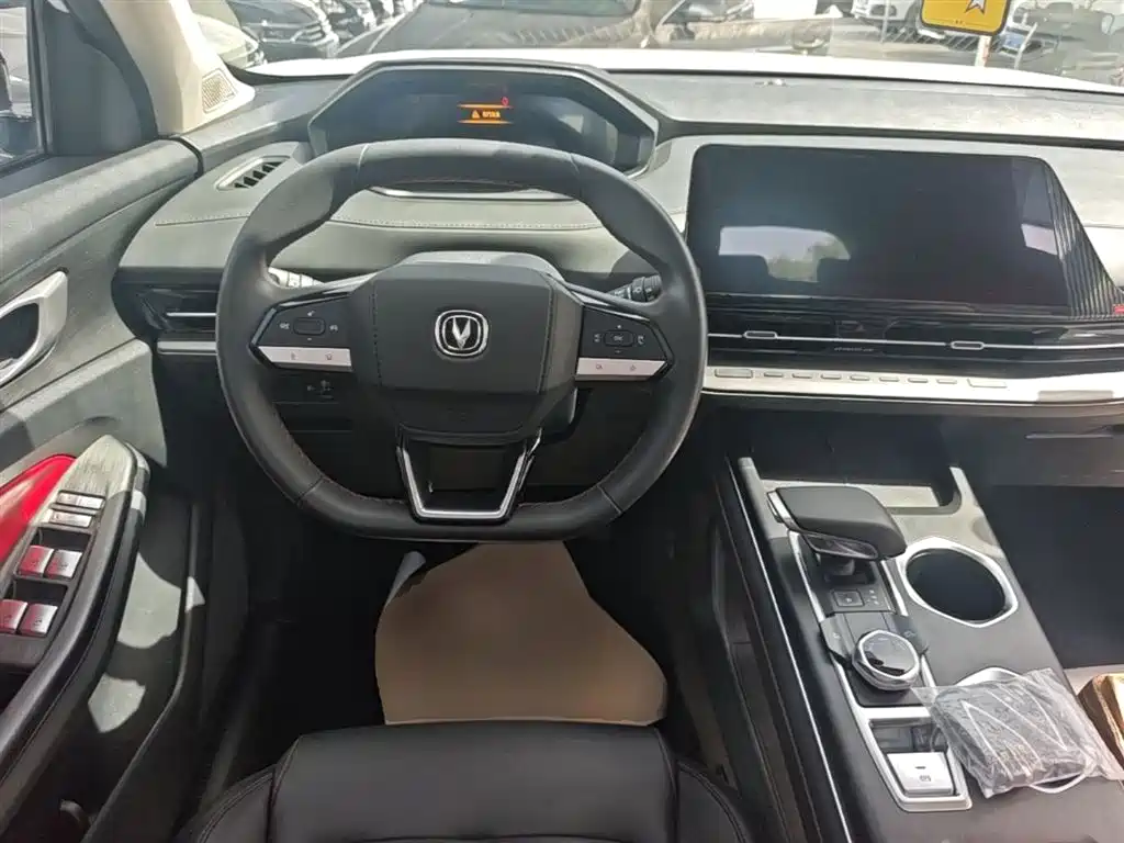 Changan CS55PLUS 2023 — фото 11