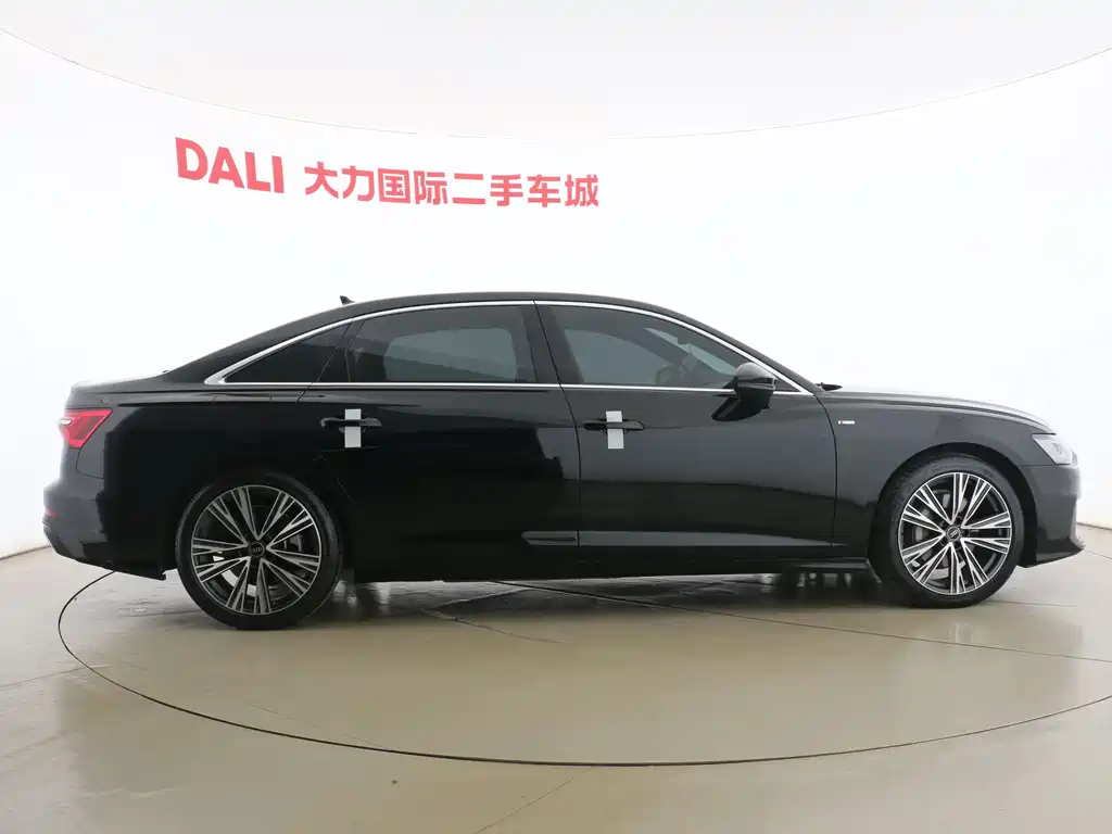 Audi A6L 2022 — фото 12