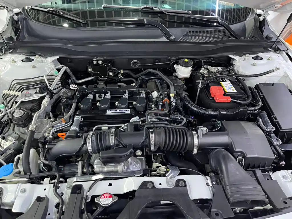 Honda Accord 2020 — фото 19