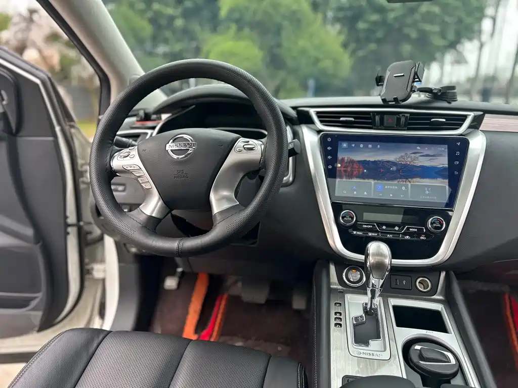 Toyota RAV4 2019 — фото 13