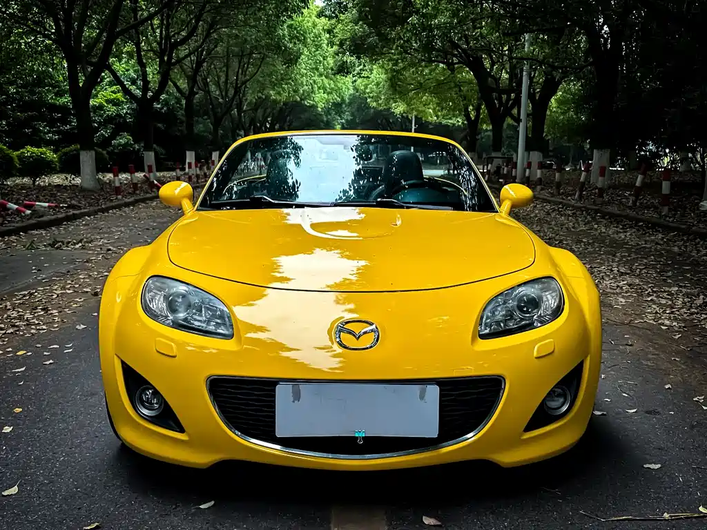 Mazda MX-5 2011 — фото 2