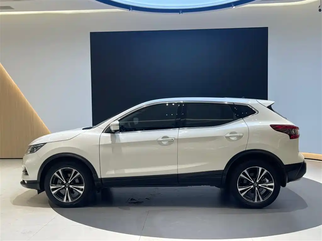 Nissan Qashqai 2020 — фото 10