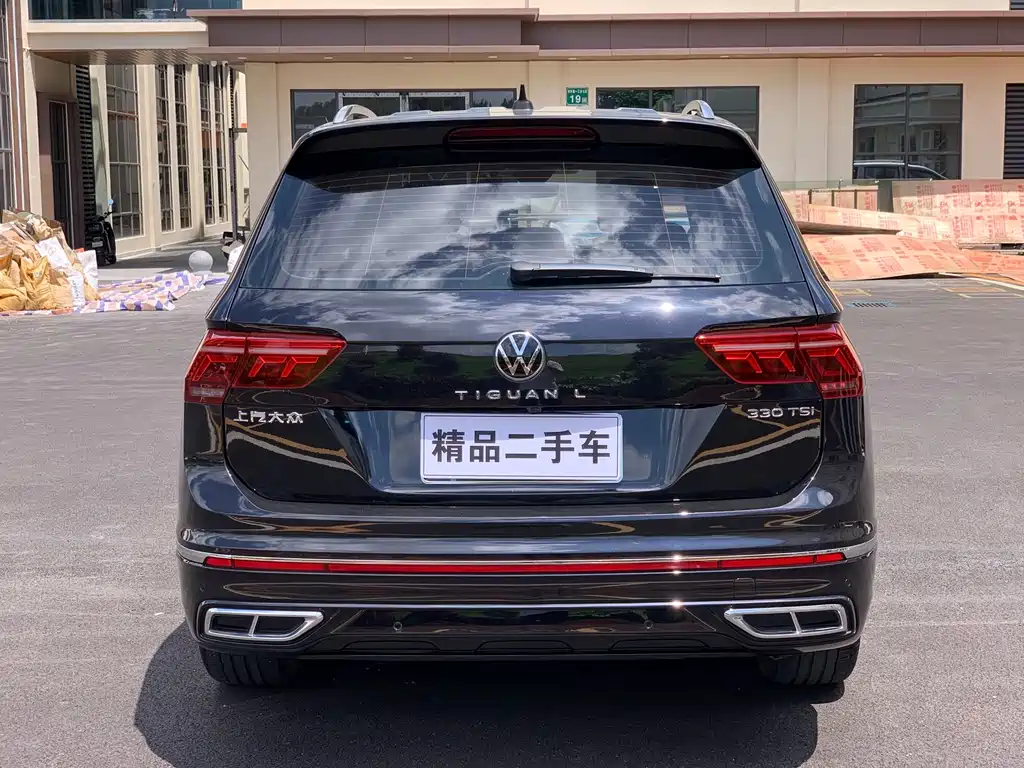 Volkswagen Tiguan L 2022