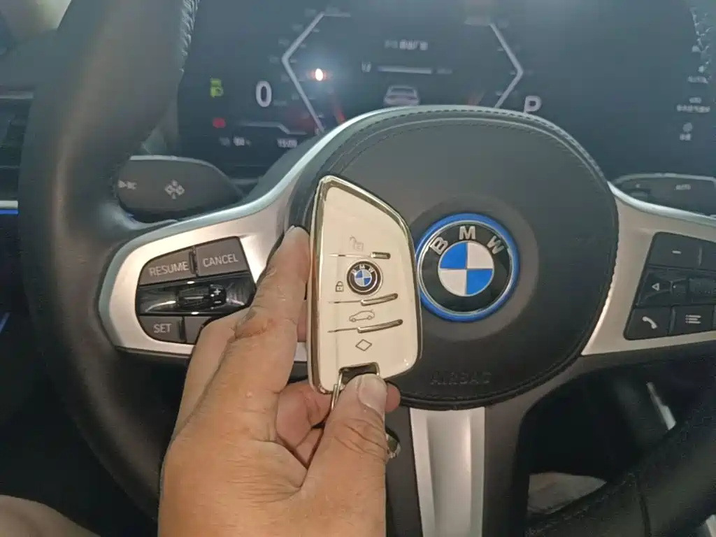 BMW i3 2023 — фото 9